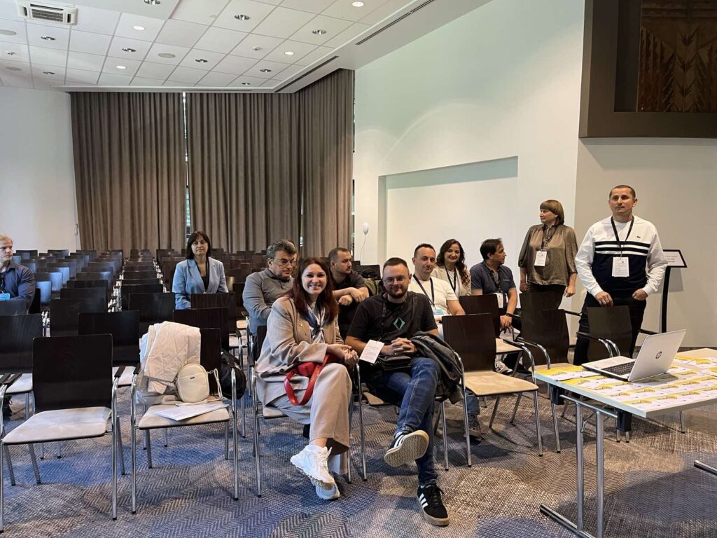 зображення_viber_2025-08-27_22-23-47-485